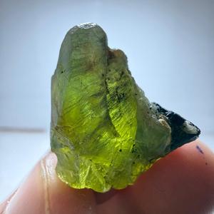 Espécimen de Peridoto Natural, Peridoto en Bruto, Peridoto de la Mejor Calidad - Product Image 2