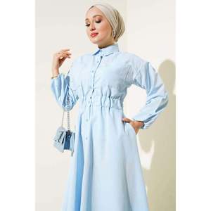 Robe bleue boutonnée à poignets élastiques et pleine longueur - Product Image 4