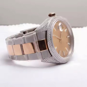 Elegante reloj de lujo de acero inoxidable redondo Moissanite medio diamante helado tachuelas tono dual marrón plata ETA movimiento elegante esfera - Product Image 2