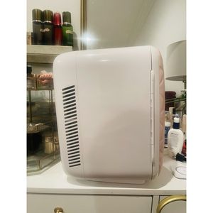 Portatile 10L Mini tavolo Top ghiacciaia per cosmetici e bellezza qualità frigo refrigeratore - Product Image 3