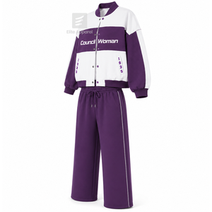 Ensemble de sport respirant personnalisé NCNW avec logo brodé sur le devant, coupe ample, ensemble en molleton 2 pièces pour femme - Product Image 2