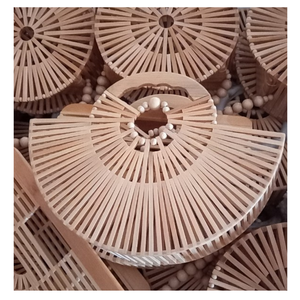 Bolsa de bambú Premium tejida con 100% bolsa de bambú fresco materiales naturales de alta calidad accesorio de moda de verano perfecto para vacaciones - Product Image 3