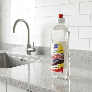 A PLUS REEPOL Rumphi Enterprises Limited – Agent de nettoyage pour l'élimination de l'huile, de la saleté et des crasses des articles en verre, des couverts et de la vaisselle en argent - Product Image 1