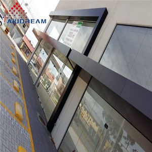 Système de clip d'installation rapide Méthode de panneau composite en aluminium permettant de gagner du temps - Product Image 1