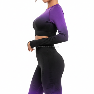 Ensemble de yoga personnalisé OEM pour femmes, haut court à manches longues avec trou pour le pouce et leggings taille haute, ensemble de sport sans couture en 2 pièces - Product Image 3