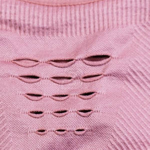 Soutien-gorge de sport pour femme de haute qualité, sur mesure, respirant, offrant un bon maintien, en spandex/nylon, en vente - Product Image 2