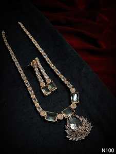 À la mode et fantaisie style indien américain diamant clouté collier avec boucles d'oreilles ensemble de bijoux pendentif ensemble pour femmes et filles - Product Image 4