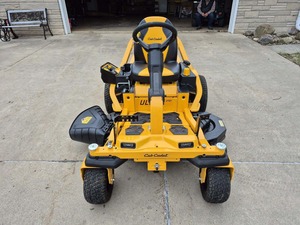 Cortacésped Cub Cadet ZTS1 de 50 Pulgadas, a Gasolina, Autopropulsado, con Cuchilla Rotatoria, Función de Mulching, Motor de 196 cc y 4 Tiempos, Grado Profesional - Product Image 1