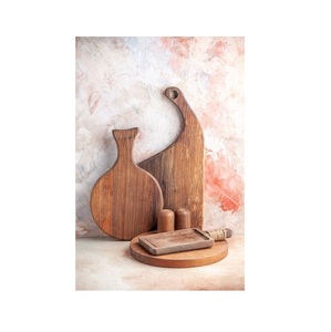 Planche à découper en bois de teck avec poignée en bois pour cuisine planche à découper moyenne cadeaux en bois - Product Image 1