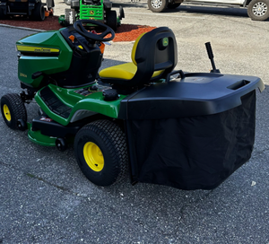 Tracteur à gazon diesel 2 temps industriel John Deere X350R 42 pouces Tondeuse à gazon avec moteur 125cc, bac de ramassage 100L et éjection latérale - Product Image 4