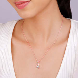 Collier élégant en or rose avec pendentif papillon étincelant en cristal et strass, chaîne à maillons tendance et élégante, collier de luxe pour femmes, anniversaire - Product Image 2