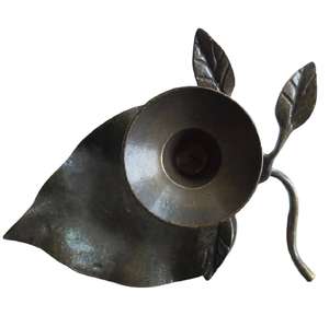 Vintage <b>Brass</b> Chamber-stick Candle-<b>holder</b> <b>Brass</b> Leaf <b>Candlestick</b>, Vintage Metal Candle <b>Holder</b> Home Decoration Usages - Product Image 1