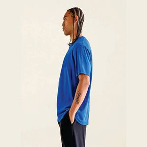 T-shirt 100% coton personnalisé pour hommes, léger, vierge, surdimensionné, col rond, coupe ample pour un style formel avec logo de marque personnalisé - Product Image 3