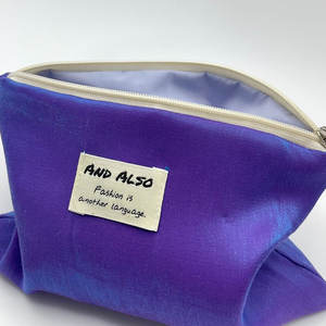 [Y también] Bolsa de moda impermeable Ideal para brochas de maquillaje y productos para el cuidado de la piel compacta y fácil de limpiar - Product Image 2