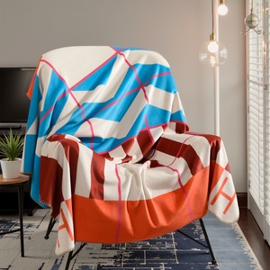 Europäischer Klassischer Stil Gewebte Kunstfell-Decke mit Karomuster, Gemütliche Weiche Warme Wurfdecke für Sofa, Couch, Bett, Haushalt - Product Image 1
