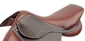 Selle de dressage de cheval de qualité supérieure Selle de cheval en cuir siège souple selle anglaise en cuir pour le cheval à un prix abordable - Product Image 4