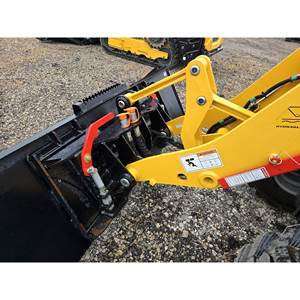 Chargeuse compacte GEHL AL550 2024 avec godet, capacité de charge nominale de 7 tonnes, composants d'engrenage essentiels - Product Image 5