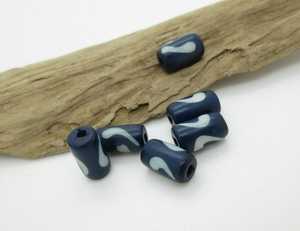 Cuentas de hueso hechas a mano: suministros de joyería únicos y sostenibles - Product Image 1