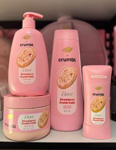 Gel de Ducha Humectante, Enriquecido con Fórmula Dove Pro Age. - Product Image 4