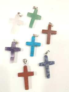 Perles en résine pour la fabrication de bijoux, perles en bois émaillées en vrac, perles en pierre précieuse naturelle chatoyante, croix sainte, ange sculpté - Product Image 3