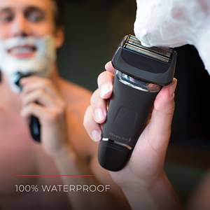 Afeitadora Eléctrica Recargable Negra Advand 1 Count con Triple Cuchilla, Resistente al Agua (IPX7), para Afeitar Cara y Barba, Lavable, Tipo Mini - Product Image 1