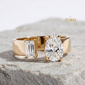 Anillo Abierto de Oro de 14K con Diamante Cultivado en Laboratorio con Corte de Pera y Esmeralda para Mujer - Product Image 4