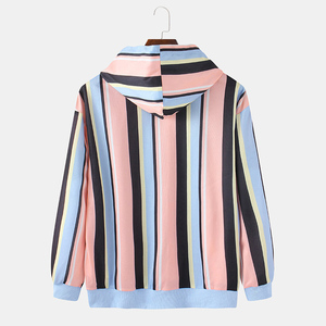Venta al por mayor de encargo de los hombres 3XL polar pulóver con capucha de alta calidad OEM y ODM estampado colorido patrón con bolsillos para el invierno - Product Image 2