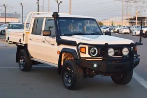 Meilleure Offre - Pick-up Double Cabine LandCruisers 4.5L Diesel 4x4 Haute Performance - Product Image 2
