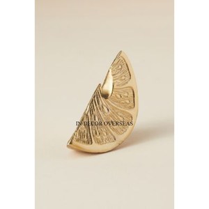 Abrebotellas de diseño de rebanada de fruta fundida de aluminio de alta calidad chapado en oro de alta calidad, accesorios de utensilios de cocina para el hogar y el Hotel - Product Image 1