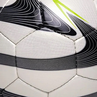 Ballon de football en cuir cousu à la machine avec logo personnalisé 2025, haute qualité, personnalisable, pour l'entraînement, couleur et taille sur mesure, OEM/ODM