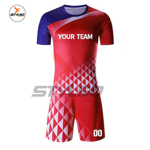 2023 nueva llegada camisetas de fútbol personalizadas para adultos jóvenes uniforme de fútbol hecho a medida con impresión de logotipo precio bajo - Product Image 5