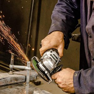 Amoladora Angular Inalámbrica PowerShare WX813 de 20V, 115mm, Incluye 1 Batería de 4Ah, Cargador, Cuerpo Delgado con Interruptor de Gatillo y Estuche - Product Image 2