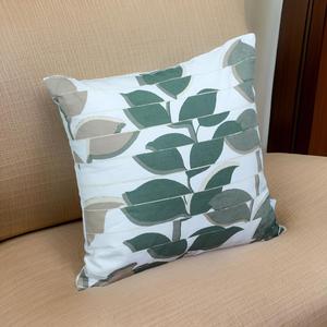 Fundas de cojín de almohada de algodón con estampado multicolor Natural, forma cuadrada, patrón de hojas rotas puras para interiores de casas de hoteles - Product Image 1