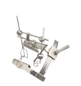 Retractor esternal de corazón curvo para adultos Instrumento quirúrgico manual de acero inoxidable - Product Image 6