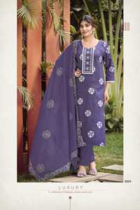 Premium algodón Batik impreso bordado trabajo Kurta Bottom Set Mal algodón Dupatta Fancy Summer Collection exportación para India - Product Image 4