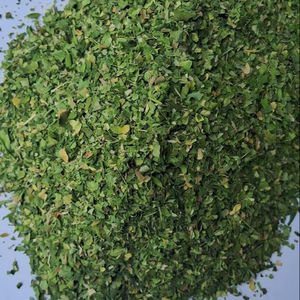 Hojas de Moringa Secas 100% Auténticas Disponibles a Granel Calidad de Exportación Disponibles al por Mayor - Product Image 1