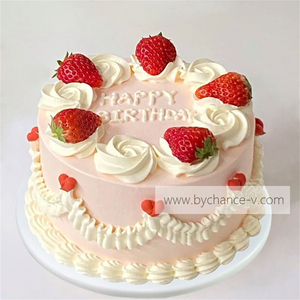 Délicieux faux gâteau aux fraises idéal pour les décorations de table de mariage et les accessoires de photographie - Product Image 6