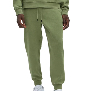 Vêtements décontractés de qualité supérieure, vêtements de ville, survêtement personnalisé pour hommes avec capuche réglable, ensemble de jogging uni et uni pour l'hiver - Product Image 4