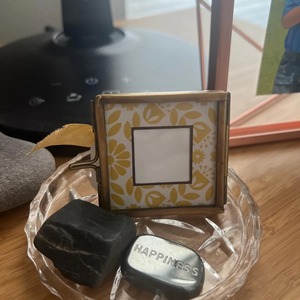 Cadre miniature compact petit présentoir d'image décor de bureau élégant porte-photo pour bureau à domicile cadeau souvenir de table article - Product Image 5