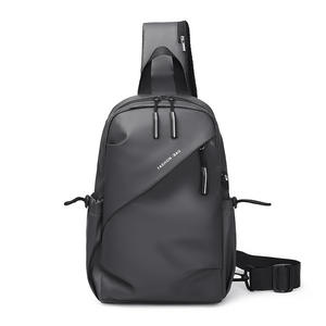 Bolso de hombro para hombre, mochila tipo bandolera, impermeable, informal, para viaje, con puerto USB, para tableta, uso diario - Product Image 5