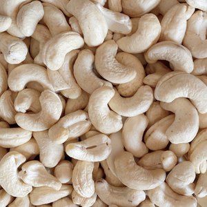 Usine Offre Spéciale Santigo au Vietnam Noix de cajou W320 W240 Noix de cajou biologiques de qualité supérieure Prix raisonnable - Product Image 1