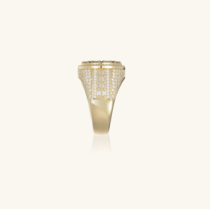 Anillo de hombre chapado en oro con símbolo de dólar y piedras verdes y blancas – Joyería de lujo estilo hip hop con incrustaciones de circonitas, un accesorio de moda llamativo - Product Image 3