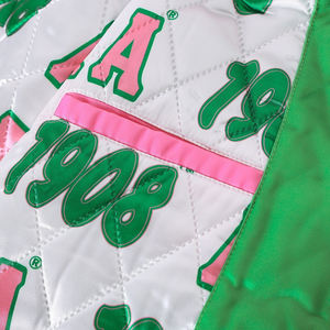 Chaqueta de Satén AKA Personalizada de Alta Calidad para Hermandades y Fraternidades, Diseño Personalizado, Chaquetas Griegas AKA, Diseño Griego para AKA - Product Image 3