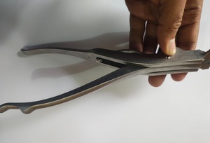 Instrumento de extracción de esparcidor de fundición quirúrgica de 9 pulgadas, herramienta de división de fundición de tres puntas, herramienta Manual de extracción de fundición de acero inoxidable - Product Image 2