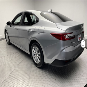 Precio asequible 2025 LE 2.5L 4 - Product Image 2