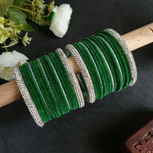 Indian Traditional Jewelry Classic Velvet Bangle Crystal Indian Manufacturer Jewelry Bridal Indian fashion Jewelry Set For Women - Product Image 2