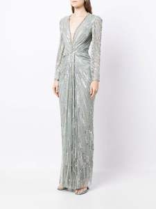 ชุดเดรสทรงเอไลน์สำหรับผู้ใหญ่ แขนยาว คอวี ปักลายฉลุด้านข้าง ยาวกรอมพื้น ประดับมุกด้านหน้า แต่งลูกปัด ผ้าสีพื้น - Product Image 2