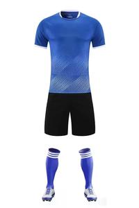 Venta caliente clásico personalizar fútbol Jersey Kits para niños uniforme de fútbol de rayas de alta calidad - Product Image 4