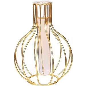 Jarrón de Flores Decorativo de Metal Resistente con Tubo de Vidrio y Acabado Dorado para Mesa de Salón, Maceta Decorativa para el Hogar - Product Image 5