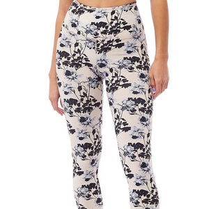 Las mallas deportivas de cintura alta para mujer más vendidas, pantalones de Yoga transpirables de secado rápido para gimnasio con sublimación, patrón sólido, estilo perfecto - Product Image 4